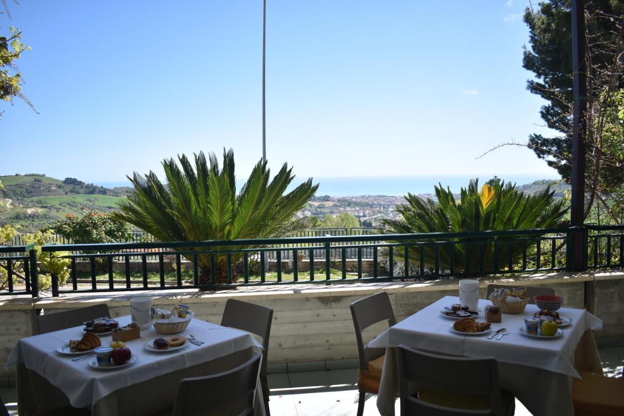 Hotel Ristorante Il Grillo Acquaviva Picena Kültér fotó