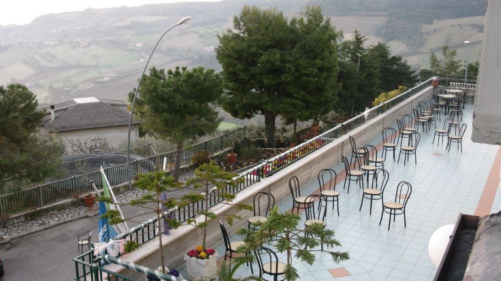 Hotel Ristorante Il Grillo Acquaviva Picena Kültér fotó